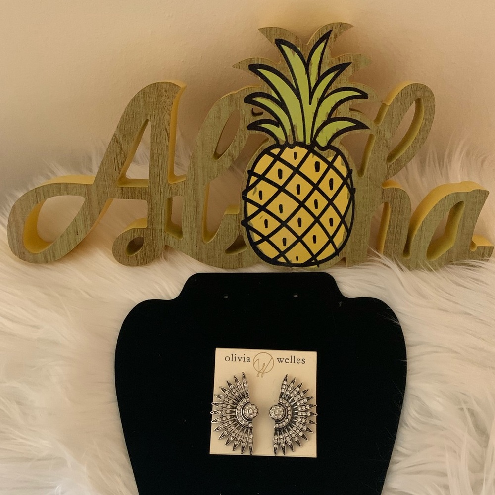 Olivia Welles Art Deco Style Fan Shaped Earrings